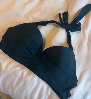 Black Bikini Top Size XL thumbnail 1