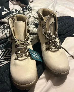 Cliffs by White Mountain Boots thumbnail 1
