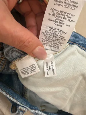 Madewell The Mom Jeans in Foster Wash High Rise Slightly Distressed Size 26 thumbnail 11
