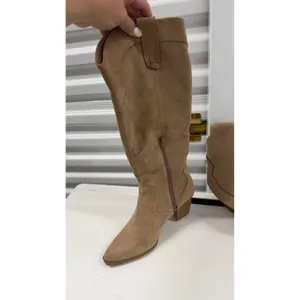 Tan Faux Suede Western Knee High Boots Pointed Toe Block Heel Size 8.5 thumbnail 2