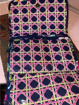 Vera Bradley “Ribbons” (2012) Pattern Quilted Floral Travel/Compact Organizer thumbnail 3