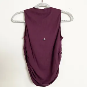 Alo Yoga Ribbed En Pointe Tank Burgundy S thumbnail 4