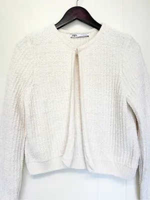 ZARA Textured Knit Cropped Cardigan Sweater Cream Ivory Luxury Size Small thumbnail 3