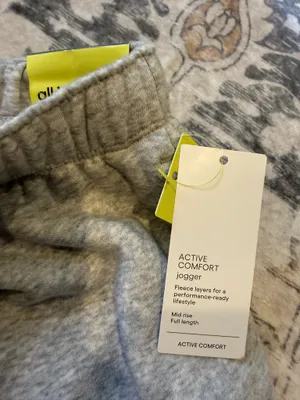 All in Motion Joggers Women’s thumbnail 3