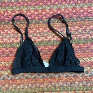 BLACK BASIC LACE BRALETTE Size XS thumbnail 1