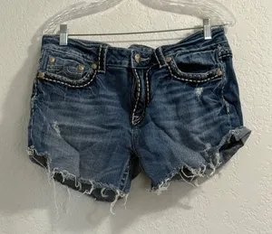 Miss Me Boyfriend Bermuda Size 30 Dark Wash Denim Shorts Embellished Y2K Grunge thumbnail 1