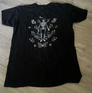 Social Culture black with white Skeleton floral butterfly design Tee size medium thumbnail 1