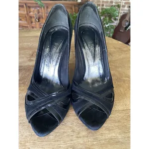 Vintage JoPini Sandro Vicari Black Suede Peep Toe Heels Italy Size 37 thumbnail 2