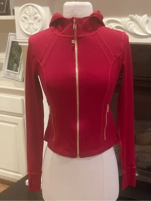 Women’s Berry Pinkish Red Zip-Up Hooded Jacket thumbnail 2