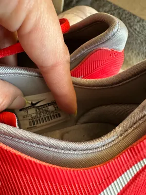 Nike  thumbnail 9