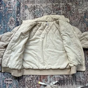 YFB Young Fabulous & Broke Cream Quilted Puffer Jacket Cropped Coat Size Small thumbnail 9