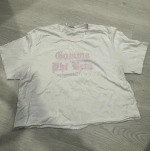 White and pink Gamma Phi Beta cropped shirt Size M thumbnail 2