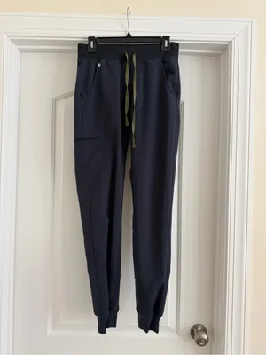 Figs Navy Jogger Pants greey size S/T thumbnail 3