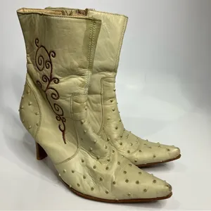 Los Canelos tan leather heeled boots‎ women’s size 25 approximately size 7 thumbnail 3