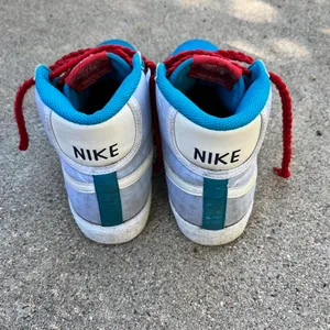Nike Blazers 2009 Women’s 7 thumbnail 3