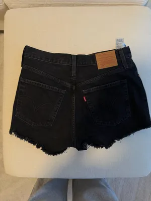 Levi’s 501 Denim Shorts thumbnail 2