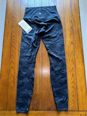 Lululemon Align High Rise 28” Heritage Camo Black H3DC Size 6 NWT thumbnail 2