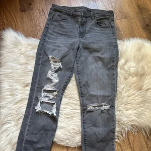 AMERICAN EAGLE Super Hi-Rise Jegging In Gray thumbnail 4