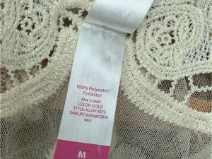 No Boundaries Floral Crochet Lace Vest Juniors Size Medium thumbnail 4