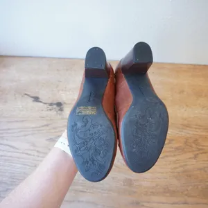 Clarks 6M Indigo Kiltie Penny Loafer Pumps Brown Excellent Leather Heels Retro thumbnail 8