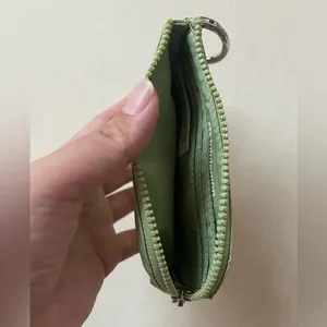 Lululemon Clippable Card Pouch - Edamame Green thumbnail 9