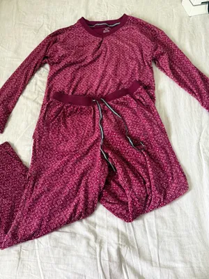 Nautica Women's Berry Pink Patterned Sweater and pants set thumbnail 1