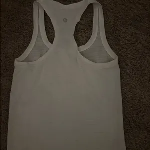 Lululemon Athletica White Tank Top thumbnail 2