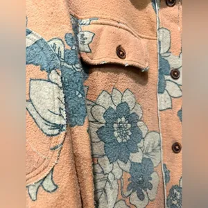 Free People Ruby Printed Jacket Shacket Oversized Blue Floral Distressed XS RARE thumbnail 6