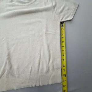 Carolyn Taylor Essentials White Short Sleeve Crew Neck Acrylic Knit Sweater thumbnail 6