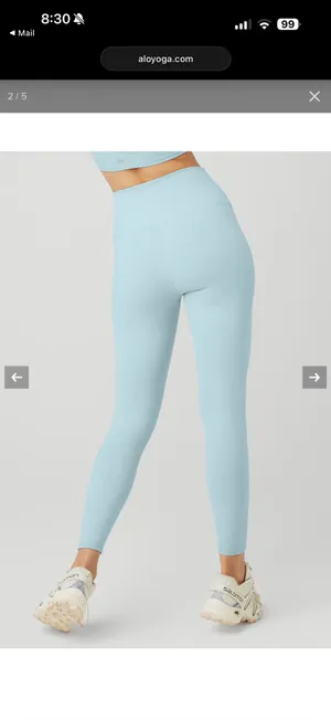 Alo Yoga Leggings thumbnail 2