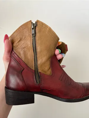 MIA Vintage Y2K Western Leather Cowboy Ankle Cowboy Boots Booties Size 6.5 Red thumbnail 6