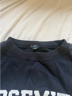Brandy Melville Yosemite Crewneck thumbnail 4