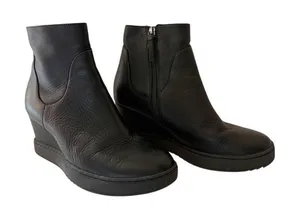 Sofft Shary Water Resistant Black Leather Wedge Boot 8.5 thumbnail 1