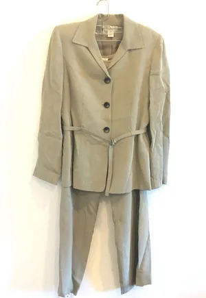 Ann Taylor Petites Blazer and Trousers Set thumbnail 10
