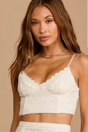 Cream Embroidered Lace Cropped Cami Tank Top Lulus thumbnail 1