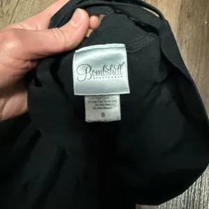 Bombshell Sportswear leggings with crisscross backing! thumbnail 4
