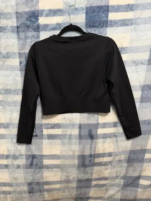 Offline by Aerie Black Long Sleeve Athletic Crop Top thumbnail 3