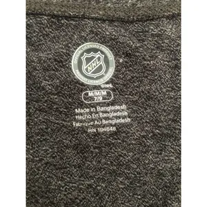 Los Angeles LA Kings Hockey NHL Tee Shirt Top Sz Medium Official License thumbnail 4