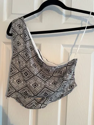 DO+BE Crop Top thumbnail 2