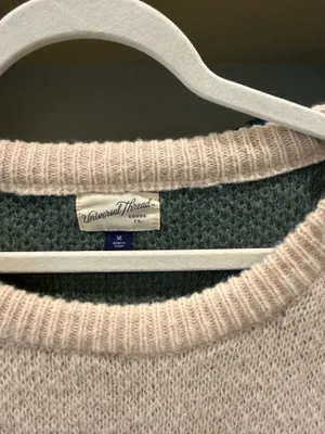 Universal Threads Sweater thumbnail 2