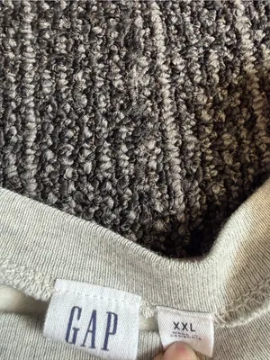 GAP Heather Gray Crewneck Sweatshirt with Metallic Logo XXL thumbnail 3