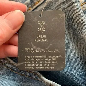 Levi's Womens Small Jeans Distressed Button Fly Urban Renewal Reworked Denim‎ thumbnail 4