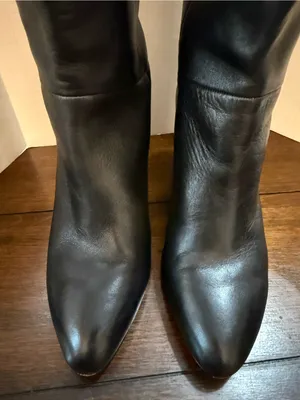 Louise et Cie Black Leather Knee High Boots Gold Zip Block Heel Sz 9M EU 40 thumbnail 3