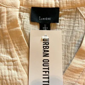 NWT urban outfitters lumiere blouse M‎ thumbnail 7