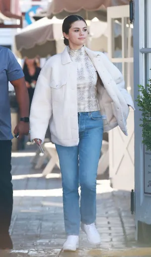 American Eagle Sherpa Jacket thumbnail 1