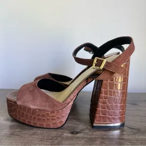 Kenneth Cole NEW Women’s New York Dolly Leather Platform Sandal Size 9.5 #B1674 thumbnail 5
