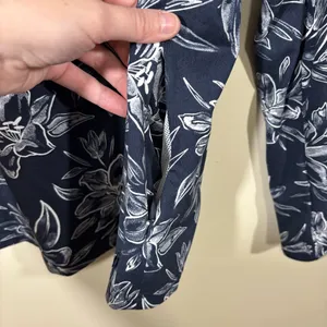 Hang Ten UV Sun Protection Floral Navy Women's Top Size M thumbnail 5