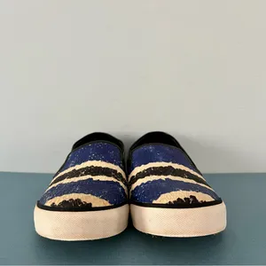 Alice + Olivia Faux‎ Snakeskin Blue Black Slip On Sneakers thumbnail 4