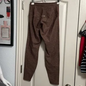 💙💖 Lorna Jane Thermo Tech‎ High Fold Leggings in Chocolate Marl thumbnail 5