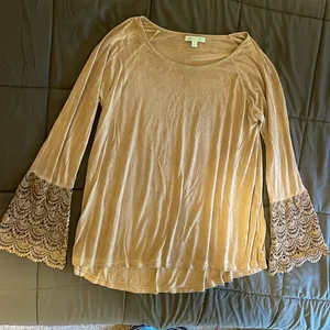 She + Sky Long Embroidered Bell Sleeve Shirt thumbnail 3